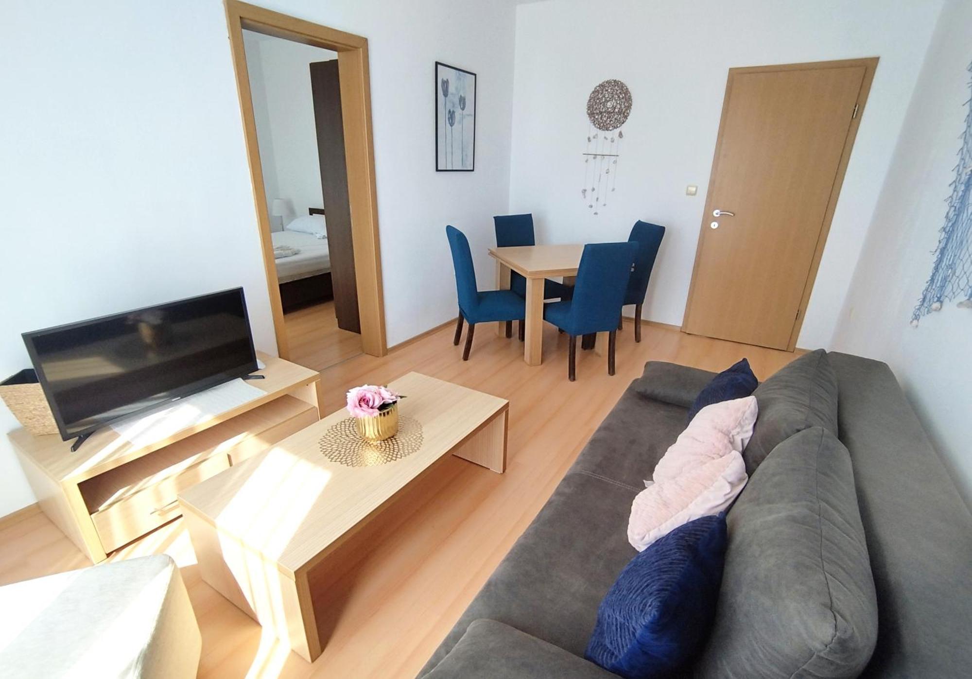 New Line Village Apartments Sunny Beach Ngoại thất bức ảnh